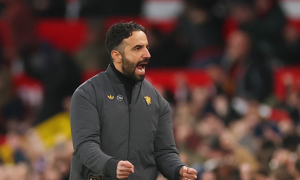 Lisandro Martinez: Manchester United handed major injury boost as star pictured training