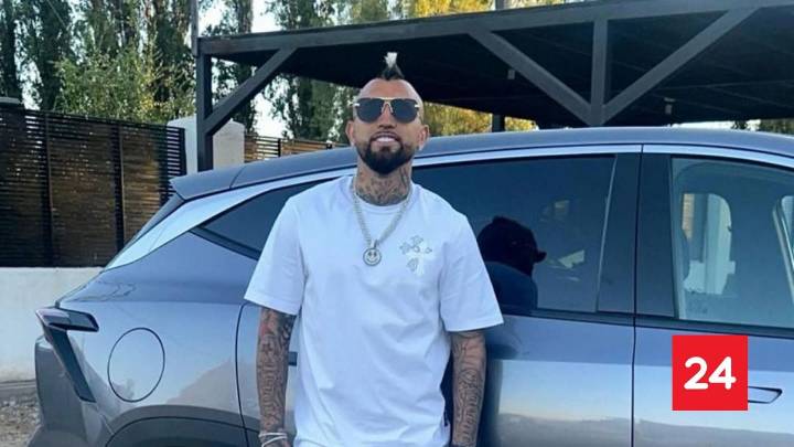 ¿Cuánto cuesta el nuevo y lujoso auto de Arturo Vidal?