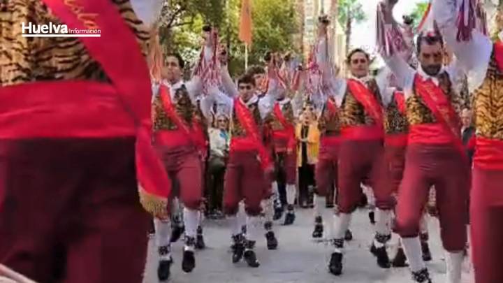 Huelva baila al ritmo de sus raíces en el II Encuentro de Danzas y Folclore Tradicional de la Provincia