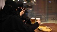 Video: Alcohol-free beer gains popularity in Saudi Arabia