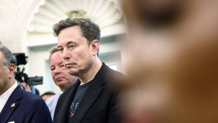 White House Hopes to Save Elon From Testifying in DOGE Lawsuit