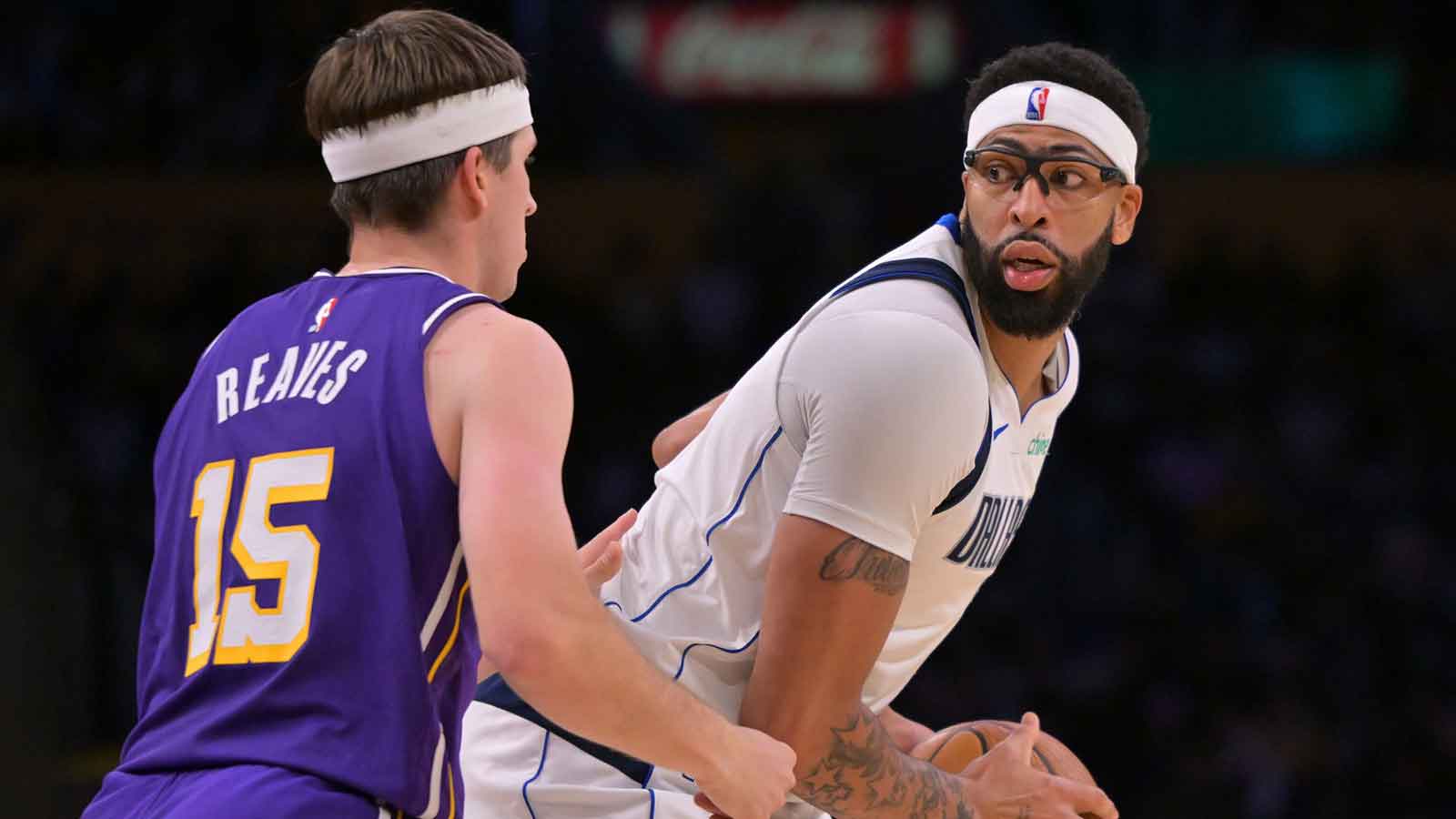 Is Mavericks’ Anthony Davis playing vs. Clippers? Latest injury update