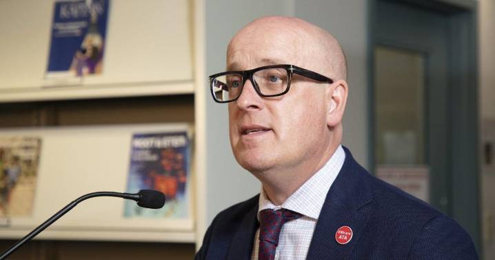 Teachers challenge Alberta law using notwithstanding clause to end strike