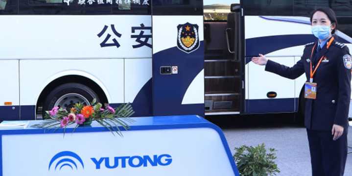 This city bought 300 Chinese electric buses — then found out China can turn them off at will