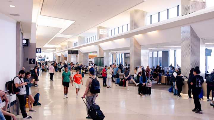 FAA: Worst Delays In San Francisco Airport Amid Flight Cuts But SFO Cites Issues Unrelated To Shutdown