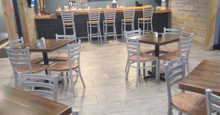 Prairie Moon Casino opens remodeled bar and grill