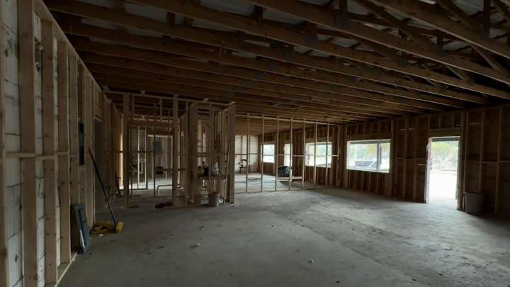 Hill Country floods leave Kerr County businesses struggling to rebuild months later