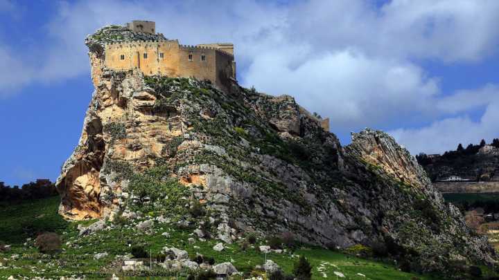 Argentina: the vast horizons of the Puna de Atacama