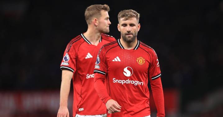 Luke Shaw not to blame for Man Utd malaise after Gary Neville blast
