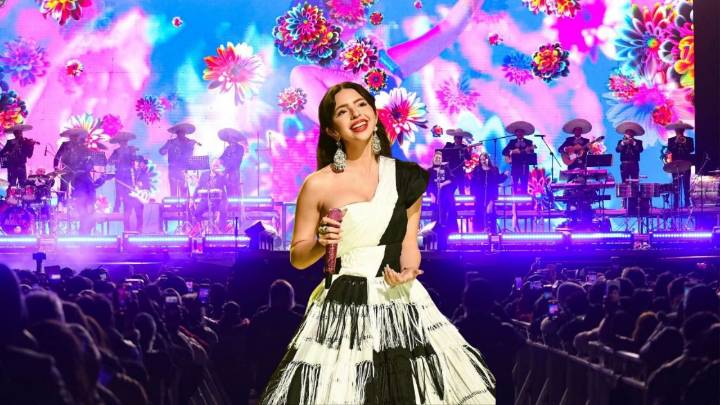 Ángela Aguilar demuestra que no hace playback en concierto y sorprende a fans