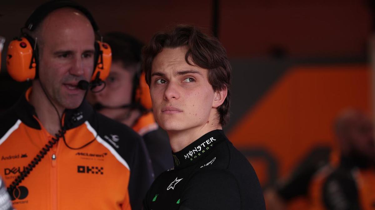 Motorsport 
                                          Premium
                                        Advantage Norris: Piastri outpaced in sprint qualifying