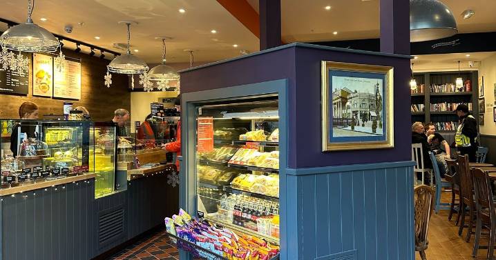 First new shop opens at Nottingham's Broad Marsh bus station