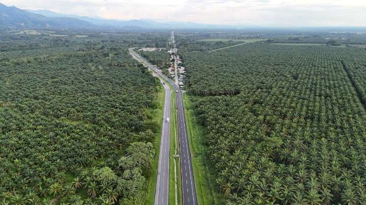 La vía entre Santander y Cesar deja atrás años de abandono: “Estamos llevando desarrollo a la región”