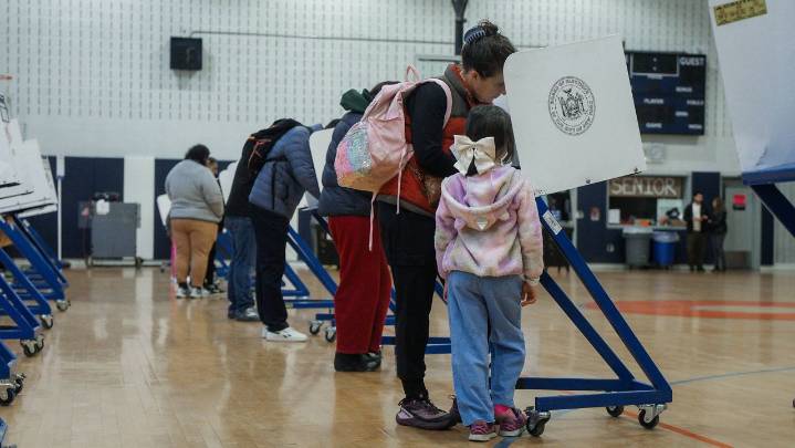 Bomb threats in New Jersey and Trump warnings for California mark final day of voting