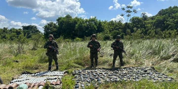 Finalizó la destrucción de más de 14 toneladas de material de guerra entregado por las disidencias de ‘Walter Mendoza’