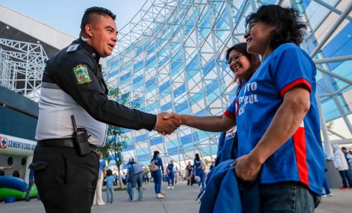 Más de 400 policías vigilarán el Estadio Cuauhtémoc por partido Cruz Azul vs Pumas