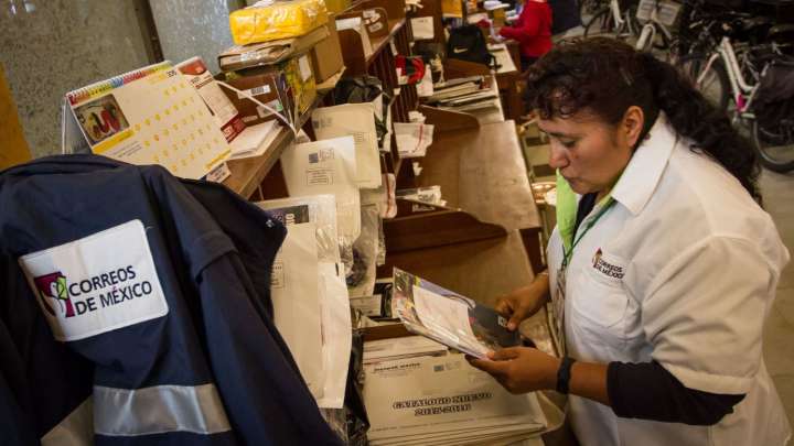 Día del Cartero: ¿Por Qué Se Celebra el 12 de Noviembre y Quién Fue el Primero en México?