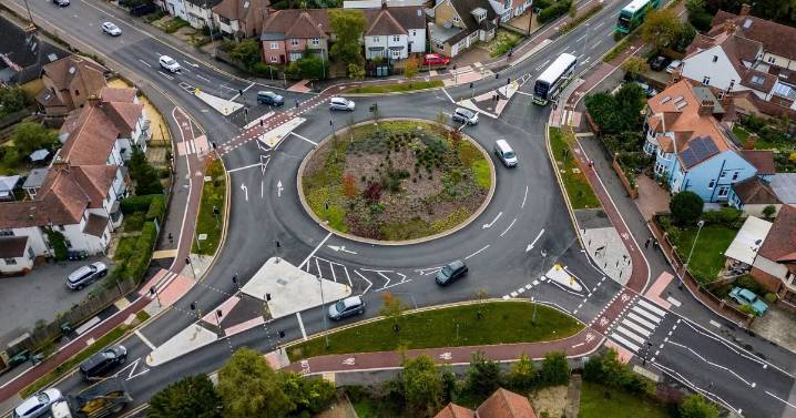 Cambridge's unusual roundabout with 36 traffic lights and special cycle lanes