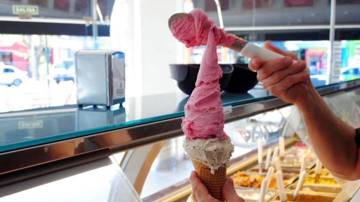 Llega la Noche de las Heladerías con 2×1: cuáles son los sabores más elegidos