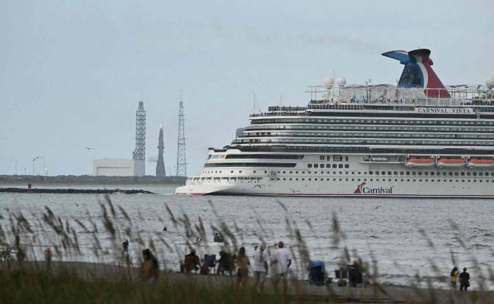Blue Origin pospone lanzamiento de cohete New Glenn por a condiciones meteorológicas