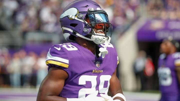 Reports: Former Vikings cornerback Kris Boyd in critical condition after Midtown Manhattan shooting