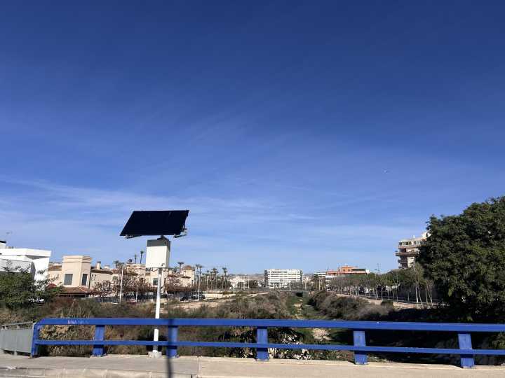 Elche instala un sistema de alarmas en puntos críticos para alertar a la población ante emergencias