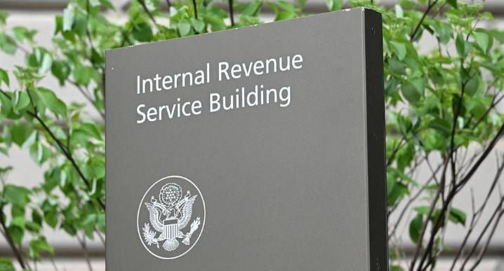 Si cometes este error al declarar tus impuestos, puedes ser multado por el IRS con US$5,000