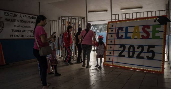 Mexicanos Primero reprocha insuficiencia de recursos para formación docente