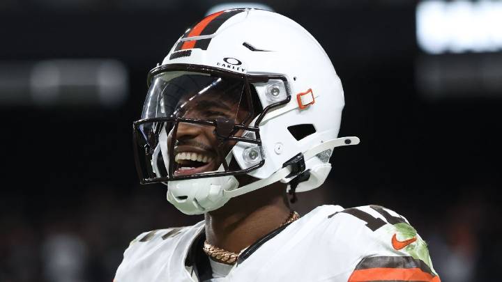Shedeur Sanders 'not comfortable,' wants to remain Browns QB1