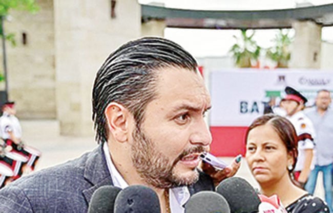 Amarran Manolo Jiménez y Carlos Villarreal otra empresa para Monclova