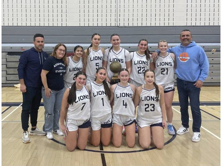 ACS Lions win third straight senior girls basketball championship