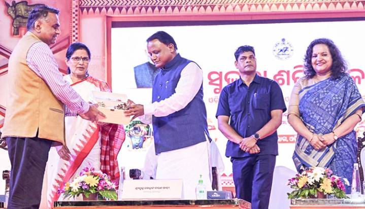 CM Majhi Inaugurates Subhadra Shakti Mela, Sets Target Of 25 Lakh Lakhpati Didis By 2027