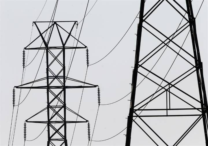 Full blackout hits the Dominican Republic as crews scramble to restore power