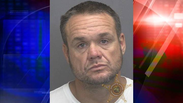 Evansville man allegedly threatens car wash staff with gun