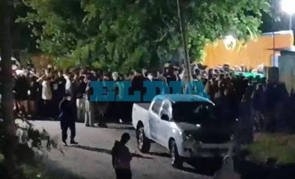 VIDEO. Polémica en Arturo Seguí por una fiesta con menores: alcohol y quejas de vecinos durante toda la noche