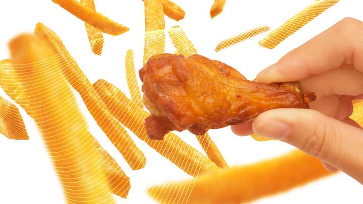 ‘When I’m eating wings and fries at the same time’