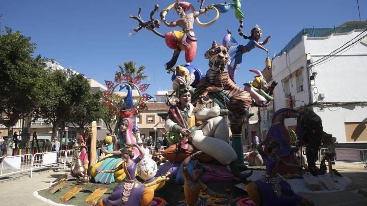 Morvedre aumenta su inversión en monumentos falleros