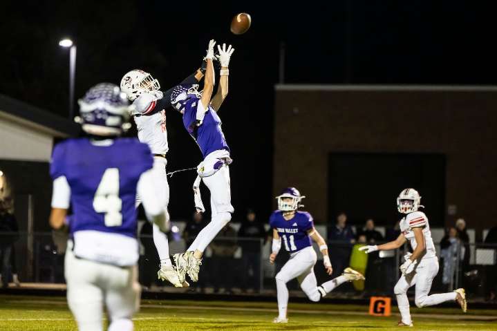 Swan Valley secondary becomes primary weapon in district title win over Whitehall