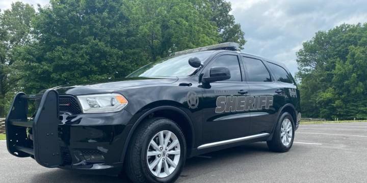 Kentucky sheriff’s office issues warning after two men allegedly tried luring kids into car