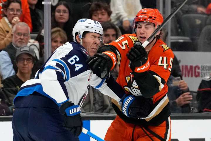 Jets fall 4-1 to Ducks, leave California empty-handed – Winnipeg Free Press