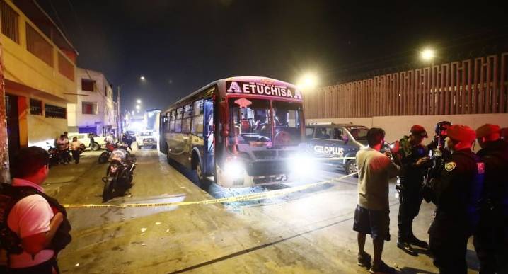 Villa María del Triunfo: Delincuentes atacan a balazos bus de transporte público conocido como “Los Chinos”