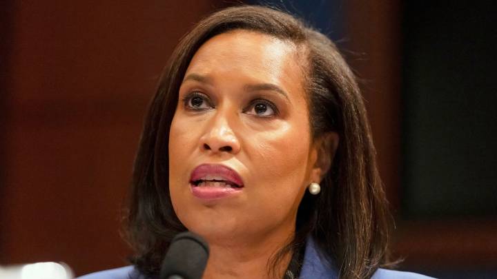 DC Mayor Bowser announces she won't seek fourth term, as Trump's federal intervention continues