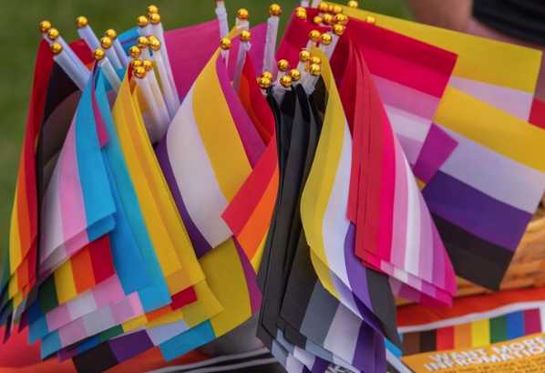 U.S. Supreme Court declines to hear Kentucky clerk Kim Davis’ challenge of same