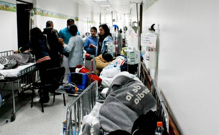 Exministros alertan sobre colapso del sistema de salud