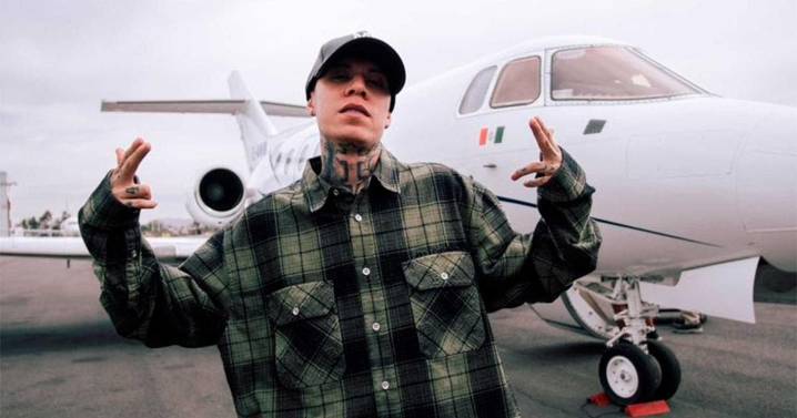 Santa Fe Klan festeja cumpleaños con pozoliza y concierto en Guanajuato