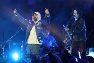 Eminem makes surprise Thanksgiving halftime appearance with Jack White