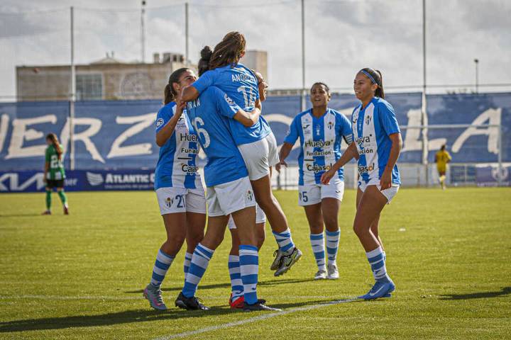 El Sporting mide su nivel ante el líder Sportextremadura