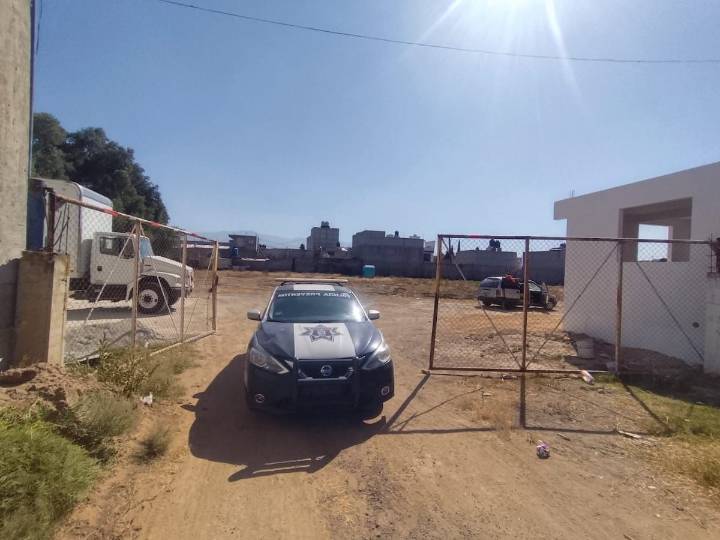 Aseguran predio con mercancías y autos de procedencia ilegal en la Zona Oriente del Edomex