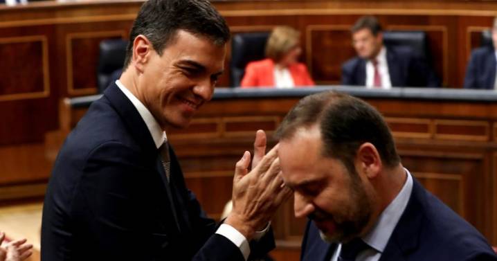 Cuando Ábalos se dirigió sin sintaxis y sin sentido a «todos y todas las españoles y los españolis»