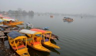 Cold weather conditions improve in Kashmir, Srinagar records 0.4 deg C
